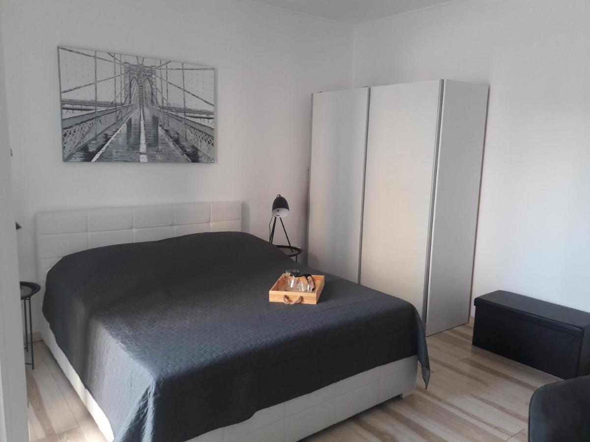 Apartment Tea Primosten Bagian luar foto